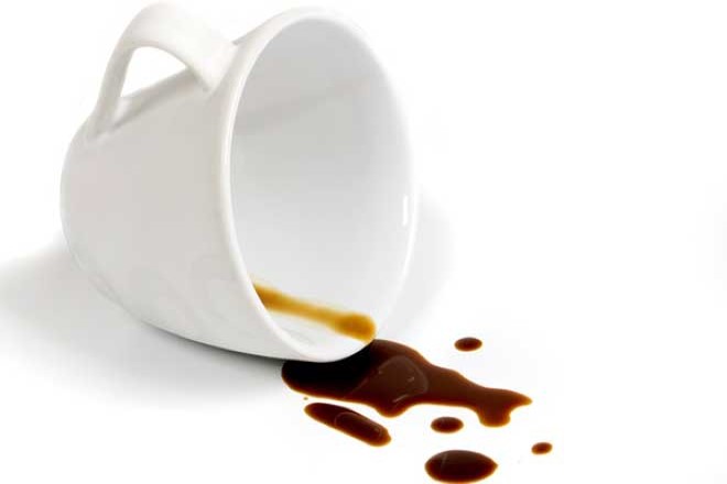 Halıdan Kahve Lekesi Nasıl Çıkar? 2